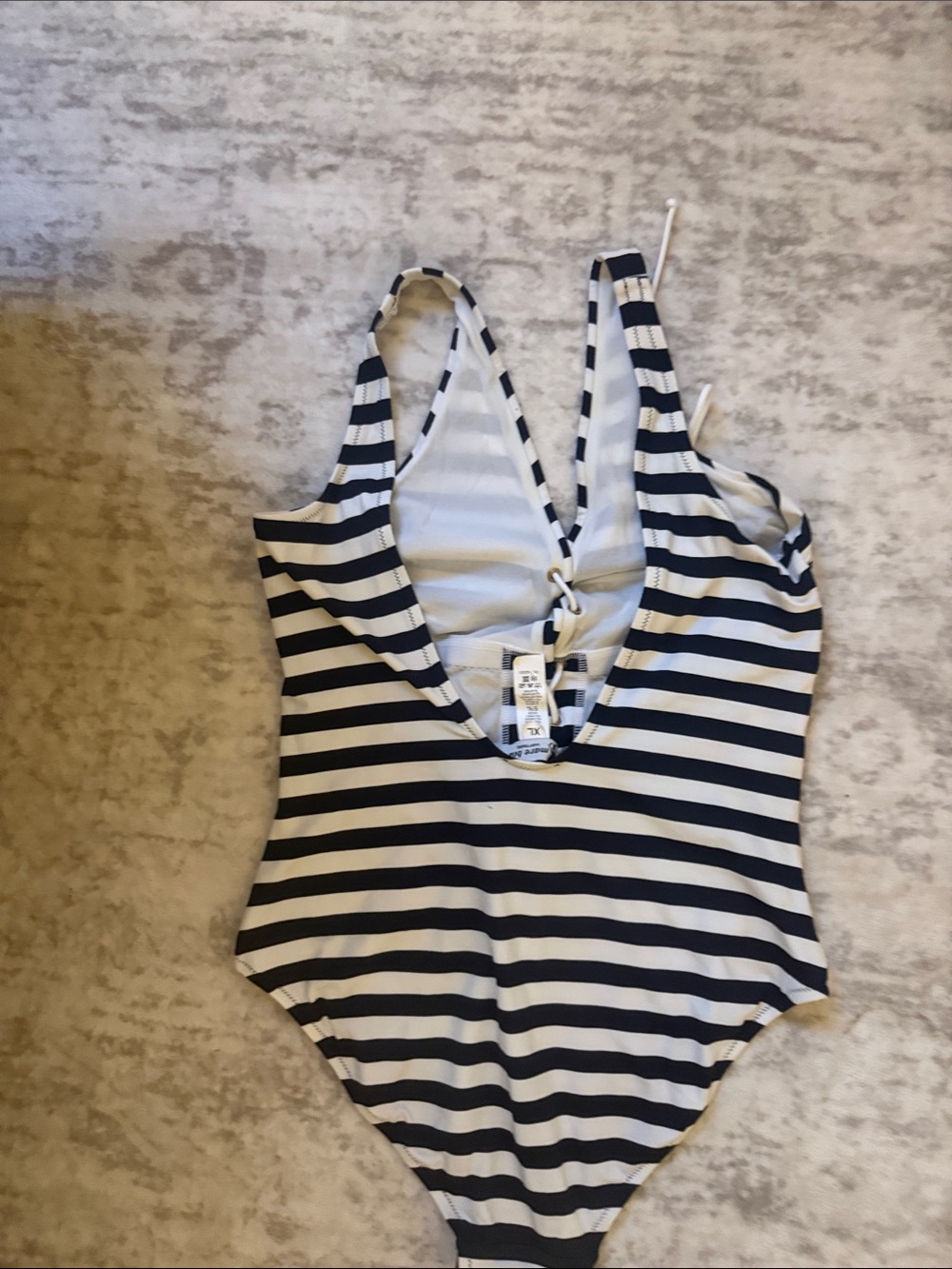 Mare Blu one piece and matching skirt - Picture 4 of 9